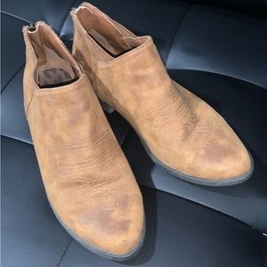 Brown Cowgirl Booties